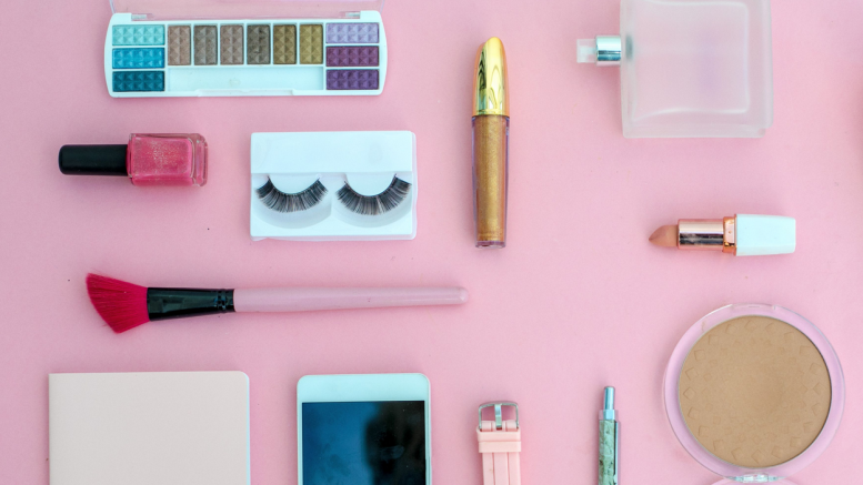 Makeup essentials you must have in your makeup bag